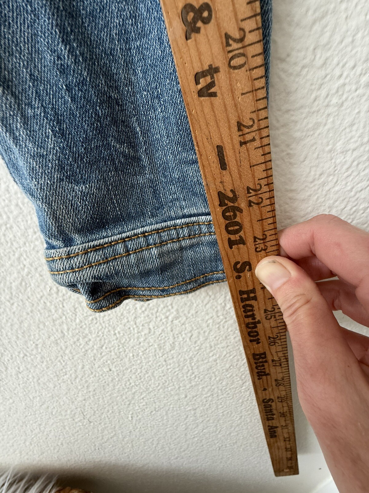 Picture 11 of 12
