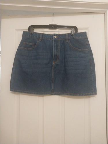 Jeans. Jeans Minirock Blau. Größe 12. Gebraucht.