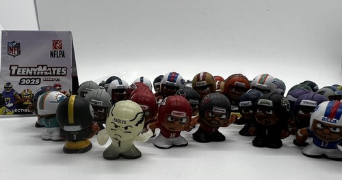 NFL TeenyMates (2025) Series 13 (Individual) Figures - Choose Ur Team! - Picture 3 of 8