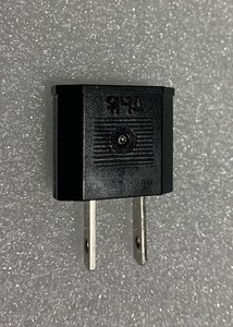 EU Euro Europe to US USA Power Jack Wall Plug Converter Travel Adapter Adaptor EU Euro Europe to US USA Power Jack Wall Plug Converter Travel Adapter Adaptor