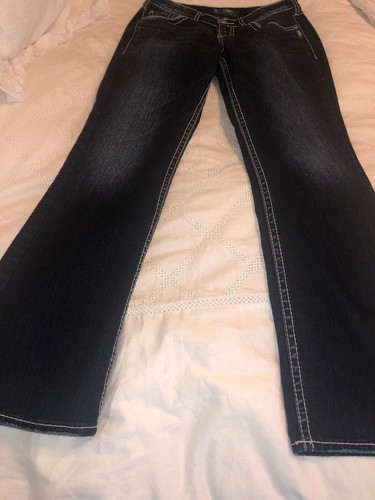 Pantalones de mezclilla azules plateados Suki bota ajustada oscura desgastados talla 28x31 nuevos sin etiquetas - Bonitos - Imagen 3 de 10