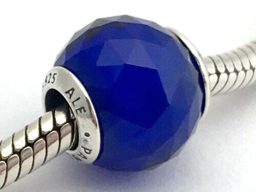 AUTÉNTICO Pandora Real-Azul Facetas Geométricas 791722NCB - Imagen 3 de 3