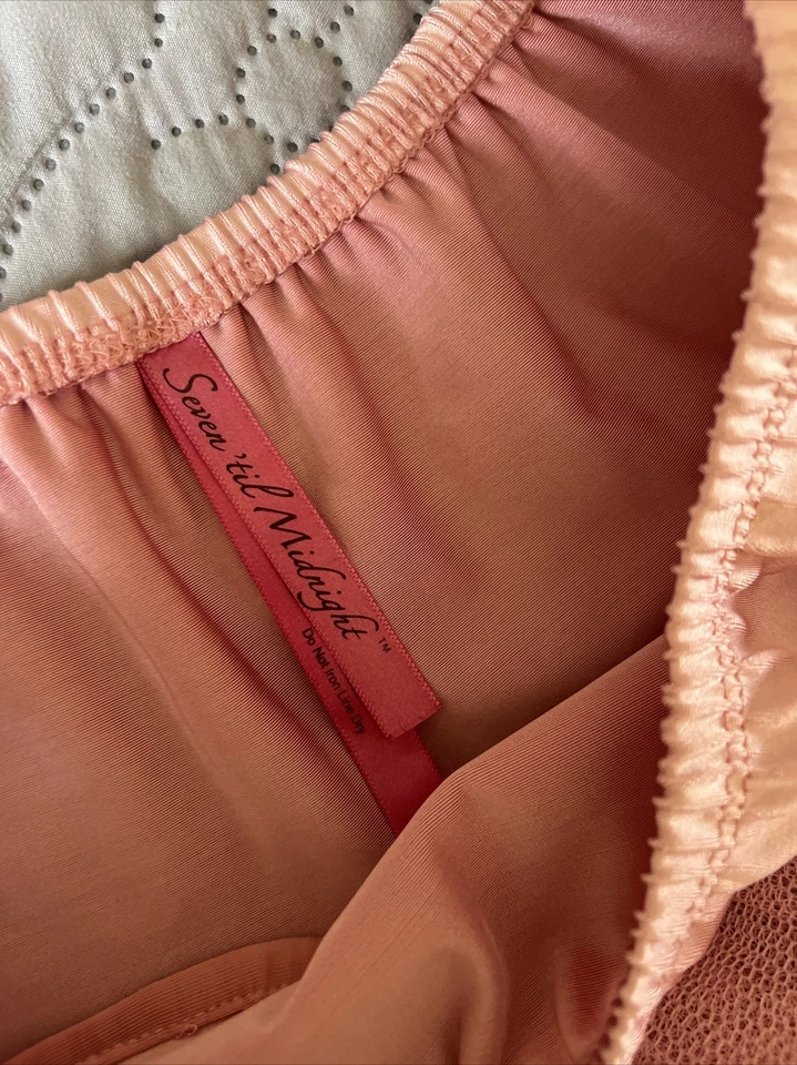 Disfraz de mujer Seven hasta medianoche lágrima encaje rosa enagua tutú talla única Foto 4 de 4