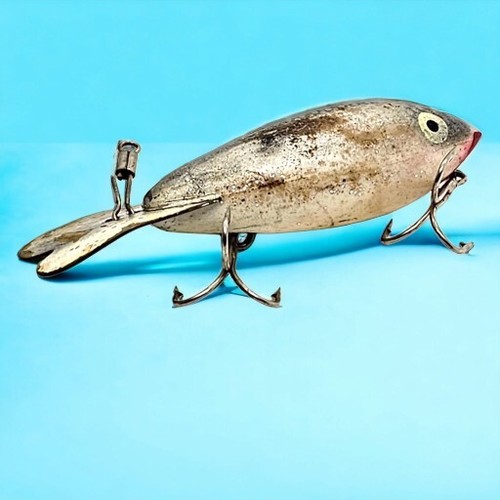 Esca da pesca vintage a forma di bomber nuoto all'indietro coda in metallo unica 3 in - Foto 5 di 9