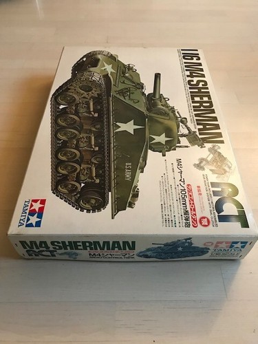 Tamiya 1/16 M4 Sherman RT1601 Vintage RC Tank Kit - Picture 4 of 13