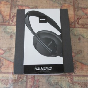 Bose 700 Noise Cancelling Headphones - Black