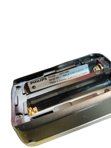 Philips DVT1000 2GB Digital Voice Tracer 2 Built-in Microphones Voice Recorder - Picture 6 of 8