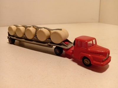 Norev tractor Unic ZU120 semi tank trailer France milk 1/87 VGC