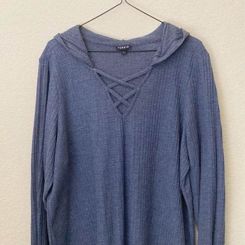Torrid Waffle Knit Lace Up Hooded Shirt Top 2 / 2X - Picture 2 of 4