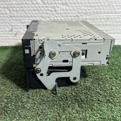 Toyota OEM Radio Stereo AM FM Sintonizzatore Lettore CD Cassette 86120-17320 - Foto 5 di 9