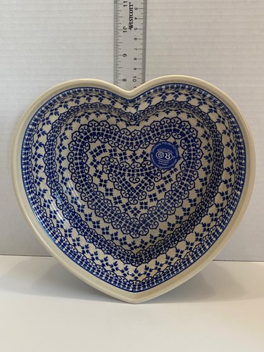 POLISH POTTERY BOLESLAWIEC HAND MADE BLUE/WHITE DISH/BOWL HEART SHAPED