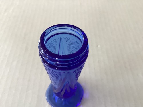 Depression Glass Hazel Atlas Royal Lace Blue Single Salt and Pepper Shaker - Picture 6 of 8