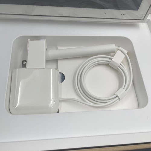 New Sealed! Facebook Portal Touch Smart Display Screen Caller 10" Display WD50JM - Picture 4 of 7