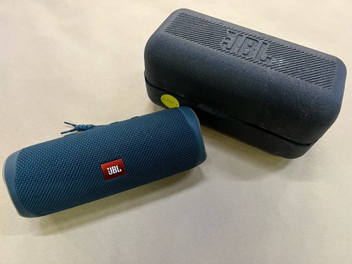 JBL Flip5 Portable Bluetooth Speaker Blue - Used