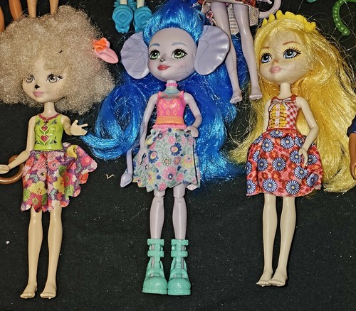 lote muñecas enchantimals - Imagen 4 de 8