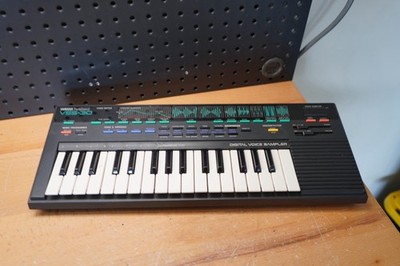 鍵盤楽器 YAMAHA VSS-30 Yamaha VSS-30 PortaSound Voice Sampler Vintage Keyboard Box