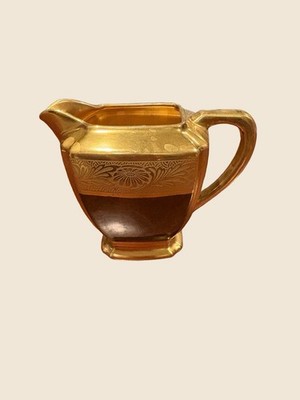 Le Roy Chicago Art Studio 24k gold embossed Fine China creamer