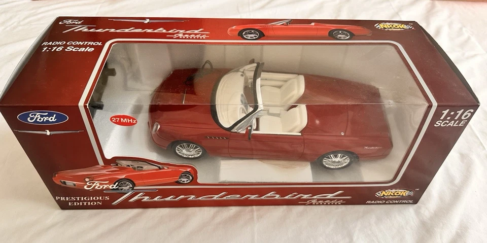 VTG 2001 NKOK 1:16 Ford Thunderbird Red Sports Roadster Radio Control Sealed - Image 2 of 4