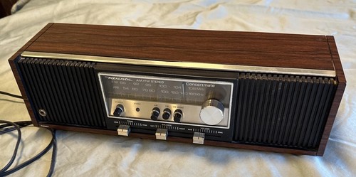 Vintage Radio Shack Realistic Concertmate AM/FM Stereo Works! Model 12-680