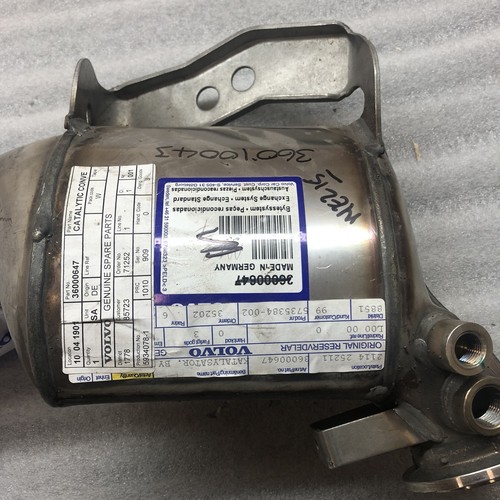 Genuine Catalytic converter / Particlefilter VOLVO XC60 10-14 Brand New36010043 - Picture 2 of 6