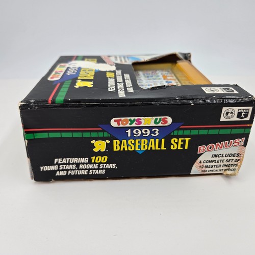 1993 Topps Toys 'R' Us - Baseball Set - 100 Cards & Photos - Sealed Box - Picture 5 of 7