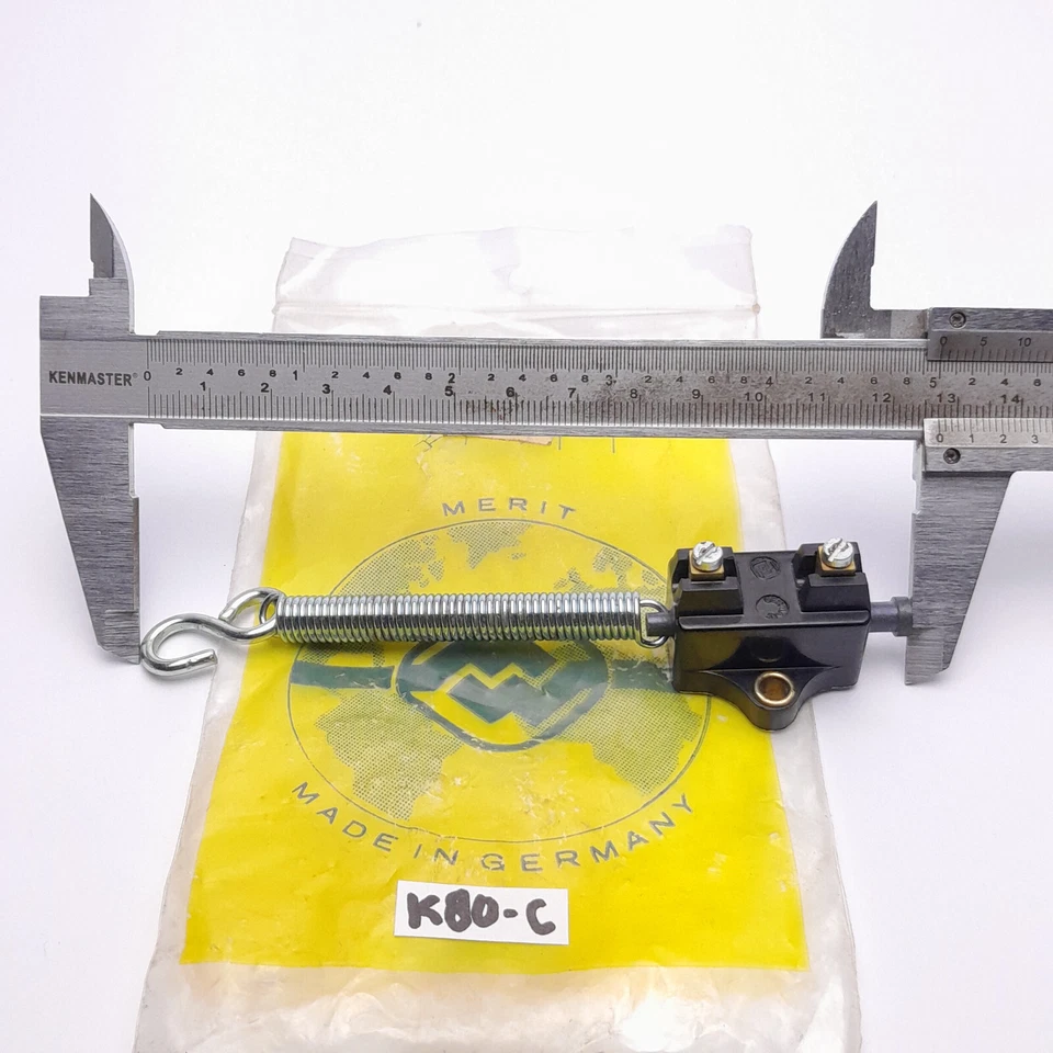 Interruptor de freno BMW R25-R27 R51/3 R67 R68 R50 R60 R69 R50/5-R75/5 NUEVO DE STOCK genuino  Foto 3 de 4