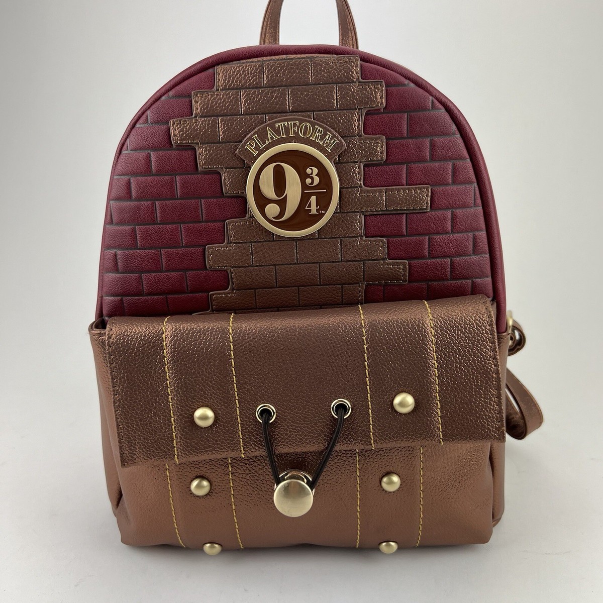 RARE Danielle Nicole Harry Potter Backpack Platform 9 3/4 RARE Danielle Nicole Harry Potter Backpack Platform 9 3/4