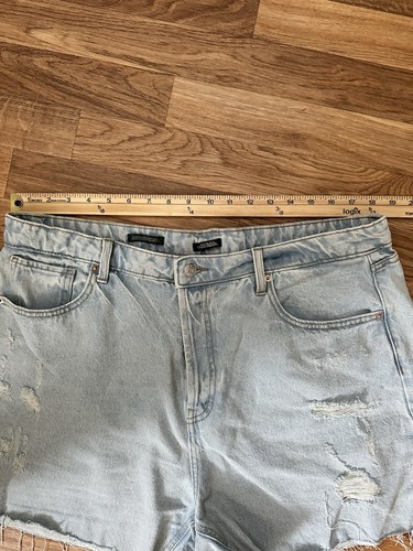 Wild Fable Womens Super High Rise Cutoff Shorts Size 16 Button Fly Mom Short - Picture 8 of 9
