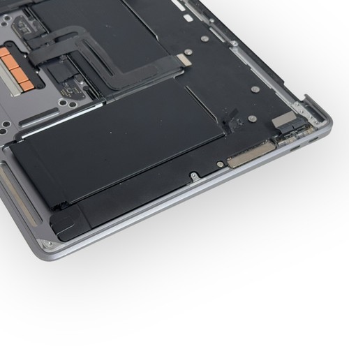 Apple MacBook Air 2020 13in A2179 Palm Rest Keyboard Battery Grey (PN66) - Picture 4 of 4