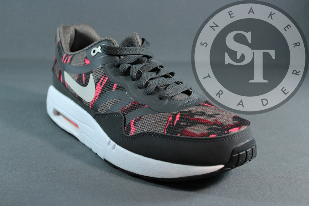 NIKE AIR MAX 1 PRM TAPE 599514-206 CAMO PACK PETRA BROWN MORTAR DS SIZE: 10 NIKE AIR MAX 1 PRM TAPE 599514-206 CAMO PACK PETRA BROWN MORTAR DS SIZE: 10