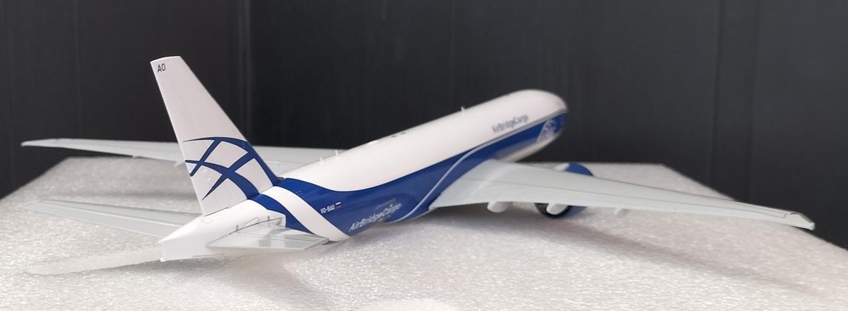 Jcwings 1/200エアブリッジカーゴ B777-200LRF s-l400.jpg