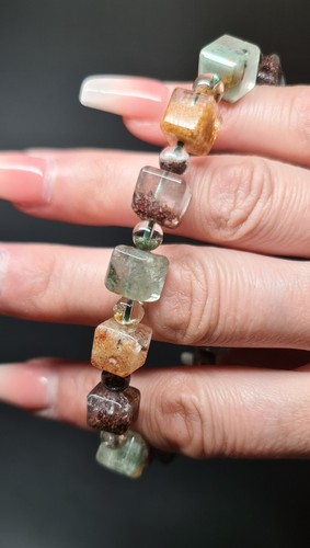 Stunning Natural Garden Quartz Cube Beaded Bracelet - Picture 10 of 27