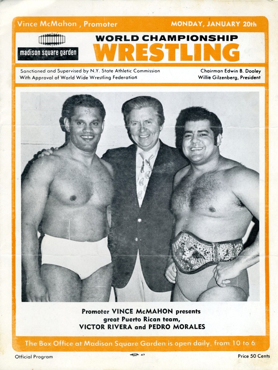 PEDRO MORALES/VICTOR RIVERA WWWF Wrestling Program Jan 20 1975