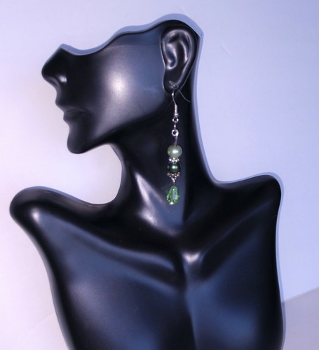 Green Earrings Faux Pearl-Earrings Drop Earrings-Vintage Style Earrings Handmade - Picture 11 of 12