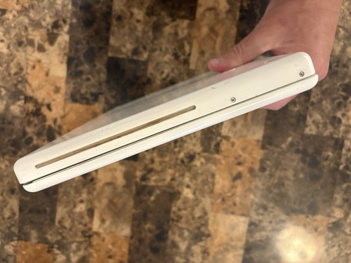 Apple MacBook 2005- For Parts- Untested - Picture 8 of 11