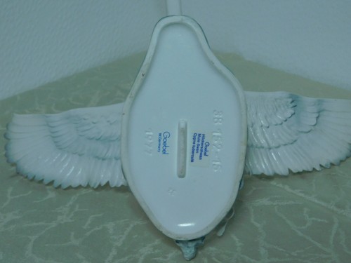 Keramik Figur Vogel " Startender Schwan" Goebel ! - Picture 9 of 9