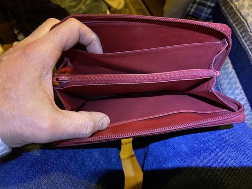Vintage Auth GIVENCHY Pandora Zip Wallet Zip Around Long Wallet Red Leather - Picture 7 of 12