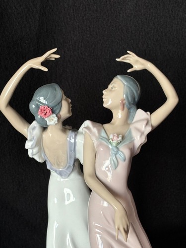 Lladro Figurine “Ole” #5601  Flamenco Dancers Complete In Original Box - Picture 4 of 19