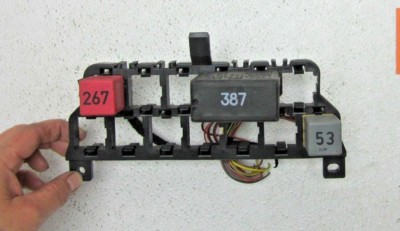 99 00 01 AUDI A4 S4 FUSE BOX RELAY SWITCH WIRE PANEL 1.8L ATW TURBO 267 387 53