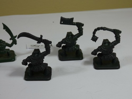 Hero Quest Greenskins x 5 Orc Goblin Orcs WHFB AoS B756 - Imagen 7 de 8