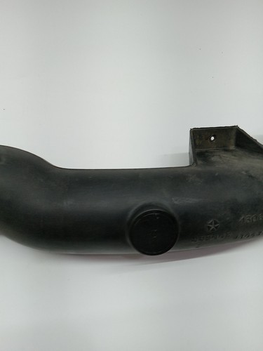1981 83 84 1988 DODGE Ram Ramcharger D100 D150 D350 318 AIR INTAKE TUBE DUCT  - Picture 3 of 10