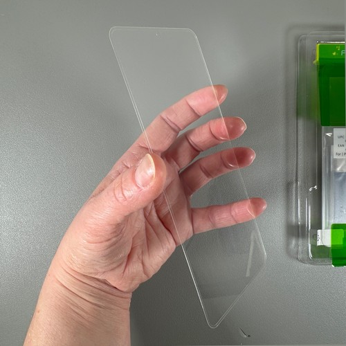 Pure Gear Screen Protectors for Samsung Galaxy S21 Plus - 3x HD Clear Glass - Picture 6 of 10