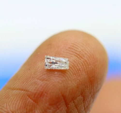 0.12 Ct Natural Loose Diamond 4 X 2 MM Tapered Baguette Cut G White/VS1 Grade - Picture 2 of 9
