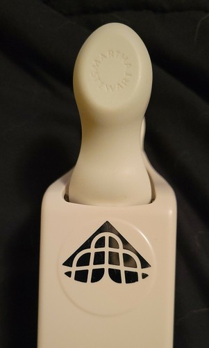 PAPER PUNCH FOR CORNERS MARTHA STEWART SCRAPBOOKING TOOL DECORATING Fast Ship - Picture 3 of 5
