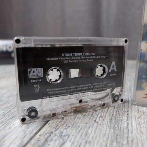 1994 Stone Temple Pilots – Self Titled Cassette Tape – 82607 4 - Picture 3 of 6