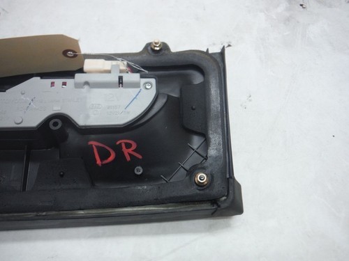 1993 LEXUS LS400 A/T DRIVER LEFT TRUNK REVERSE LIGHT OEM 1990 1991 1992 - Picture 6 of 10