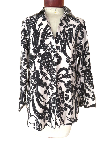 Chicos Shirt Top Blouse Size 8 M Cream Black Paisley Long Sleeve Buttons NWT
