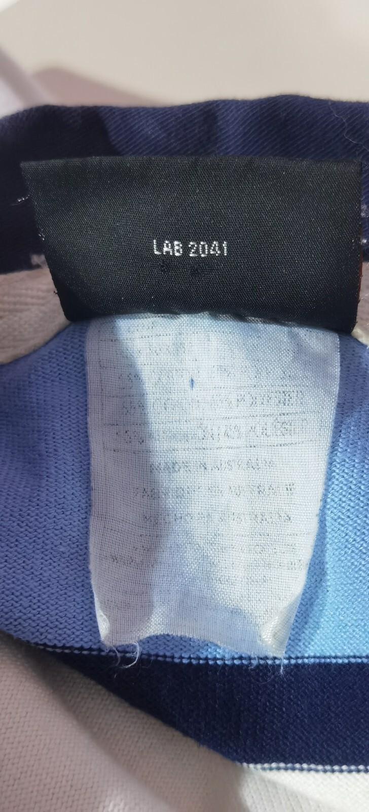 Foto 13 di 15