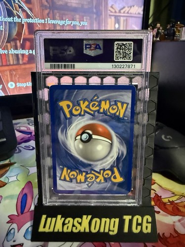 Pokémon Vaporeon Gold Star Psa 4 - Picture 2 of 2