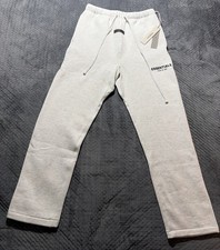 Fear of God Essentials Men's Sweatpants Light Oatmeal Size Medium New With Tags